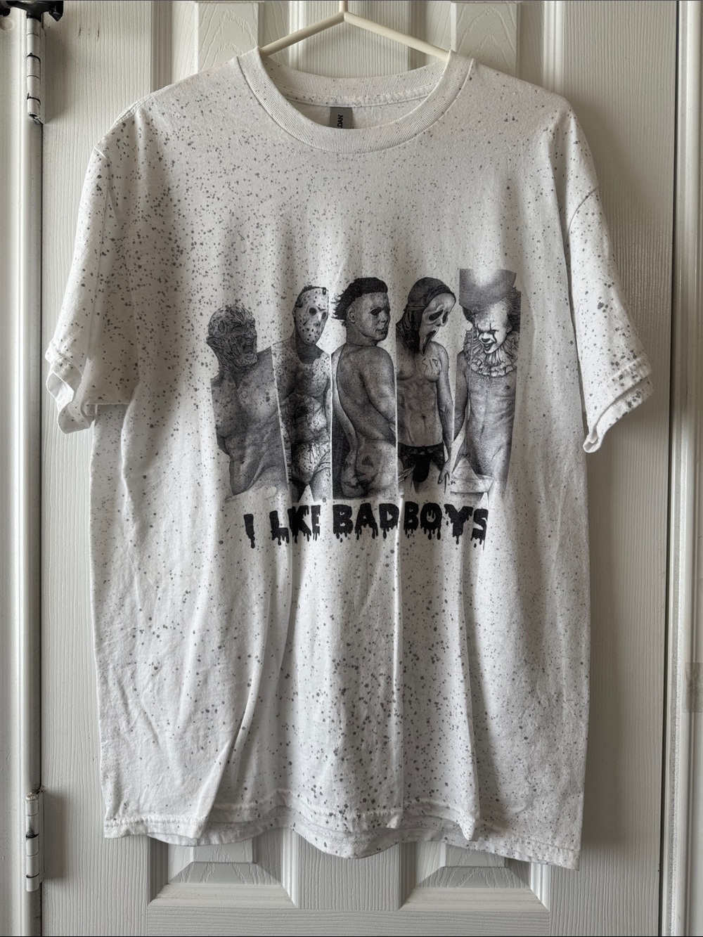 Graphic Tee - I Like Badboys